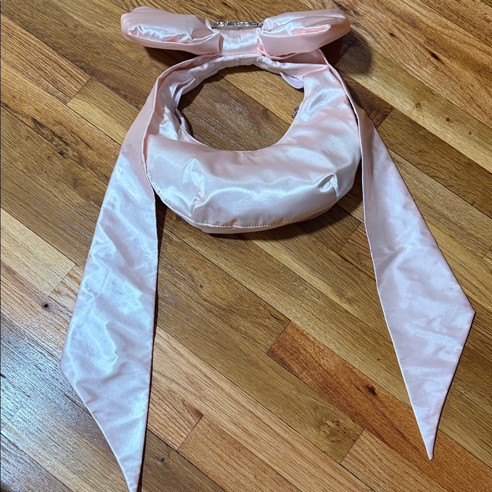 Sugar Thrillz Pink Heart Bow Shoulder Bag - Picture 2 of 4